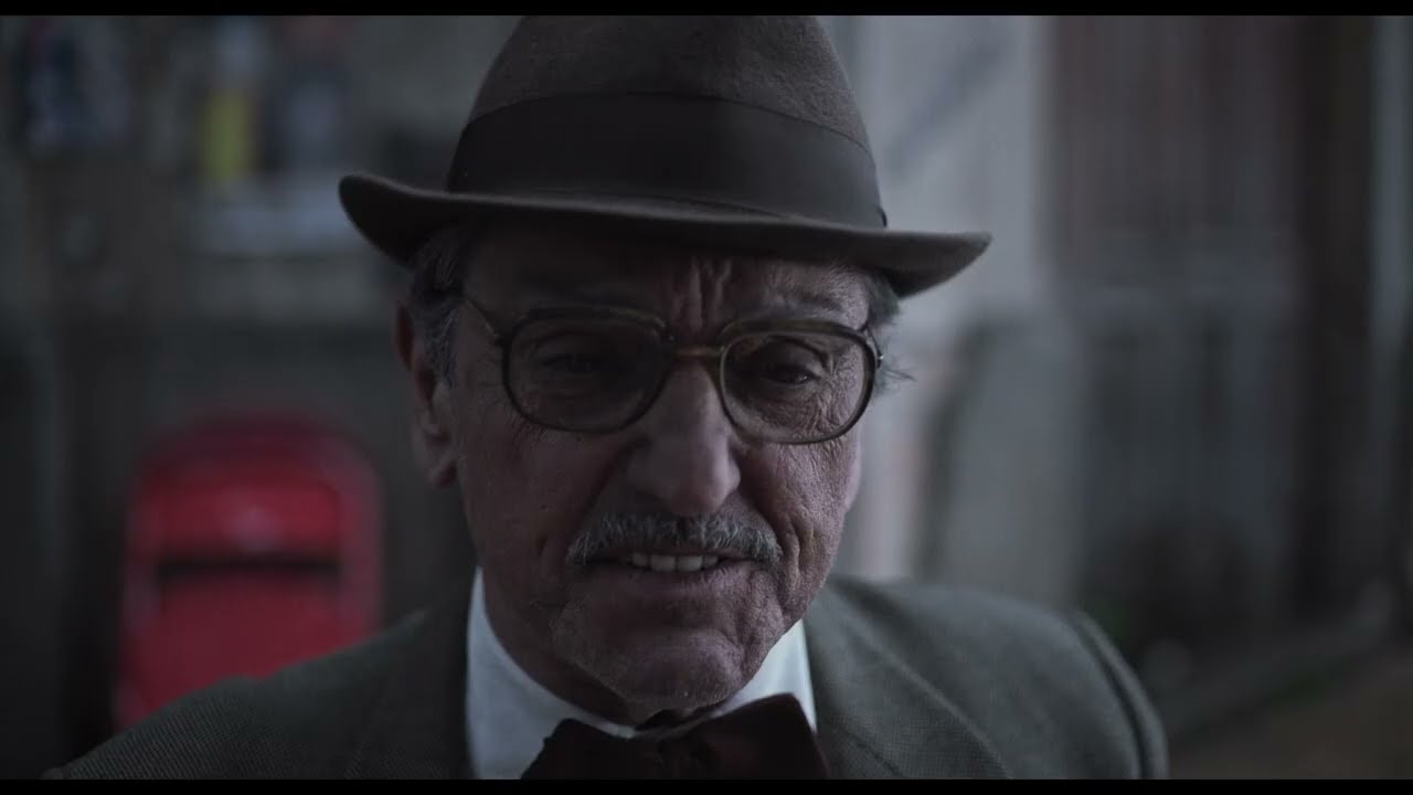 trailer Oficial