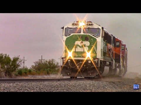 A True BN & SF Consist! BNSF 1472 & 651 Work 181 Job Before Leading the H-LUBAMS! | Lbk Trains #257