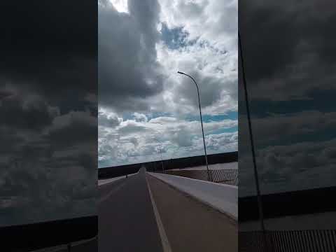 Ponte Guimarães Rosa, divisa de municípios Carinhanha e Malhada na Bahia. #RioSãoFrancisco.
