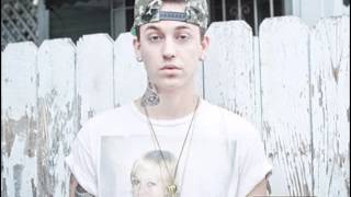 Anyone But Me by Blackbear w/ Lyrics