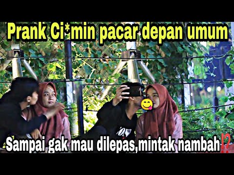 ciumin-pacar-didepan-umumawalnya-nolak-endingnya