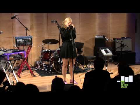 MNDR: Feed Me Diamonds, Live in The Greene Space