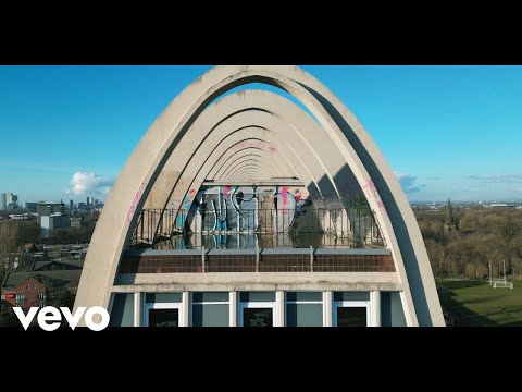 GoGo Penguin - Fallowfield Loops