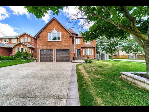 2 Parsonby Court Brampton Home for Sale - Real Estate Properties for Sale