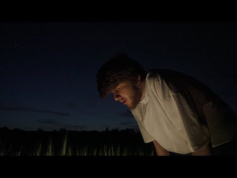 Video thumbnail for BB APPRENDS-MOI A FERMER LES YEUX
