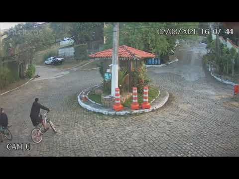 Adolescente cai de bicicleta no Morro do Moreno e fica ferido