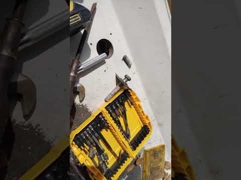 1991 Wellcraft Sportsman 25 ft transom rot pt1