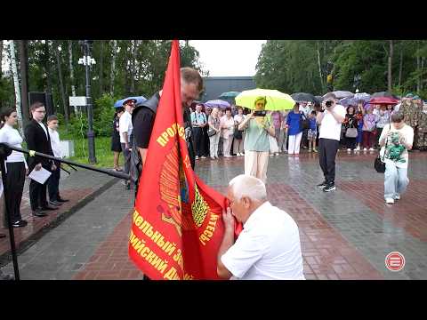 Боевое знамя, брестская земля, стихи и песни о войне. В Ревде прошёл «Марафон памяти»