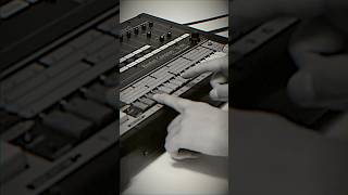 O maior fracasso da Roland salvou o hip-hop nos anos 80.