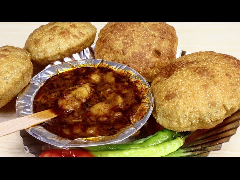 Bedmi Puri with Aloo Sabzi (Agra‑Mathura Style)