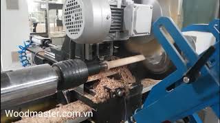 Máy tiện gỗ cnc Woodmaster nạp phôi - chà nhám tự động