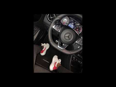 Andreas Matei - Vineri Seara (Un Vis Oficial)