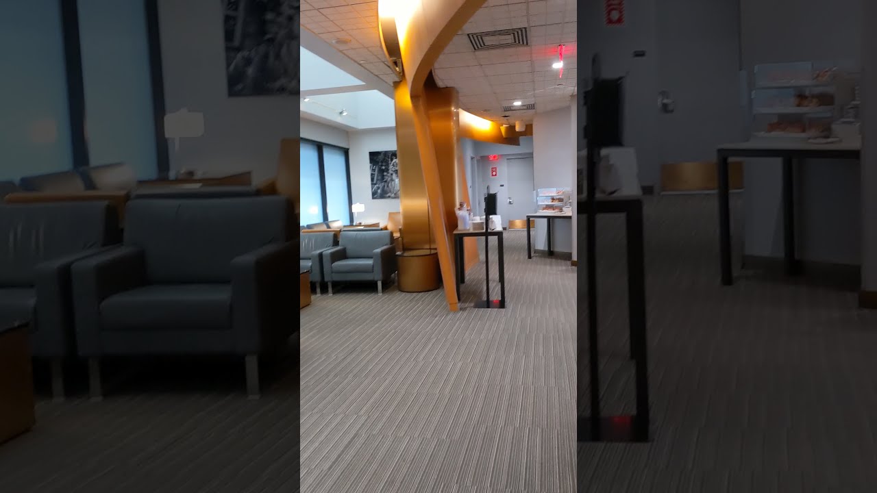 American Airlines Admirals Club thumbnail