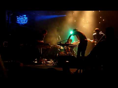 Holy Fuck - Lovely Allen (Heaven 24-05-2010).MOV