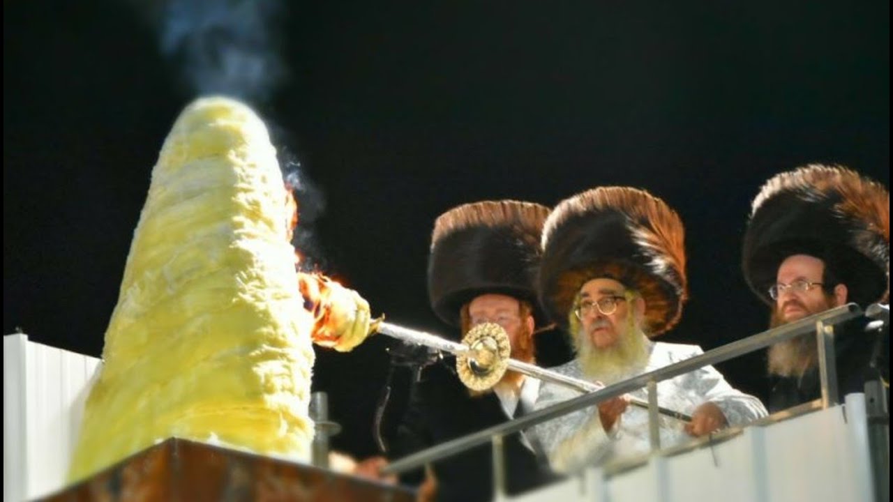 מעמד ההדלקה של האדמו"ר מסאטמאר במירון | Satmar Rebbe in Meron - Hadlukah - 2025