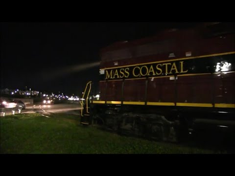 Mass Coastal goes to one of New Bedford's restored rail customers at night - 11/2/2022