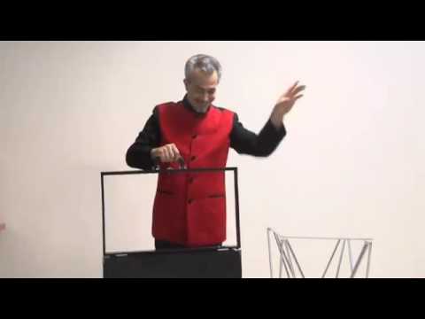 HAMED CD PLAYER FROM BRIEFCASE - TORA - DAYTONA MAGIC