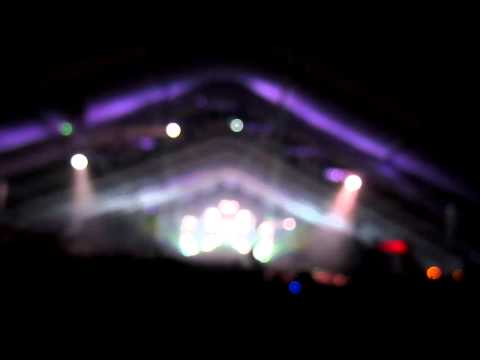 Calvin Harris drops Here we Fucking Go