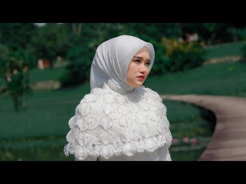 Nabila Ellisa - Hebat Di Matamu (Official lyric Video)