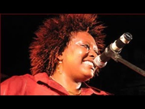 Licha ya Kuokoka Stara Thomas Akumbushia kwa Kuimba Nipigie Ila Muziki Wa Zamani Mtamu.....