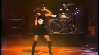 Pretenders - &quot;Brass in Pocket&quot;. VH1 Fashion Awards 1995