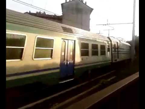 E464 324 Vivalto+5 MDVC XMPR+pilota piano ribassato Trenord - Monza 20/09/2014