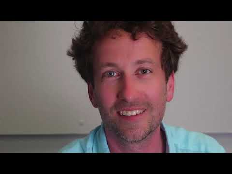 Viktor Denes Performs - Woody Allen - Love and Death