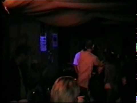 sala despera no bar do morro.mpg