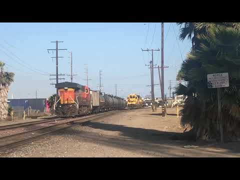 BNSF 179 leads a powermove