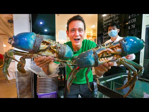 Monster-Sized SINGAPORE CHILLI CRAB!! 🦀 Original + Best Chilli Crabs in Singapore!!