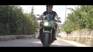 il-maestro-del-tatuaggio-capelluto