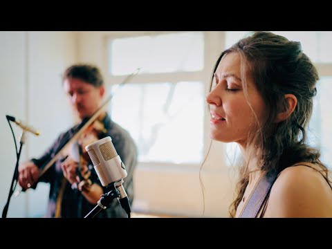 Ruth Moody - "North Calling" - (Official Live Video)