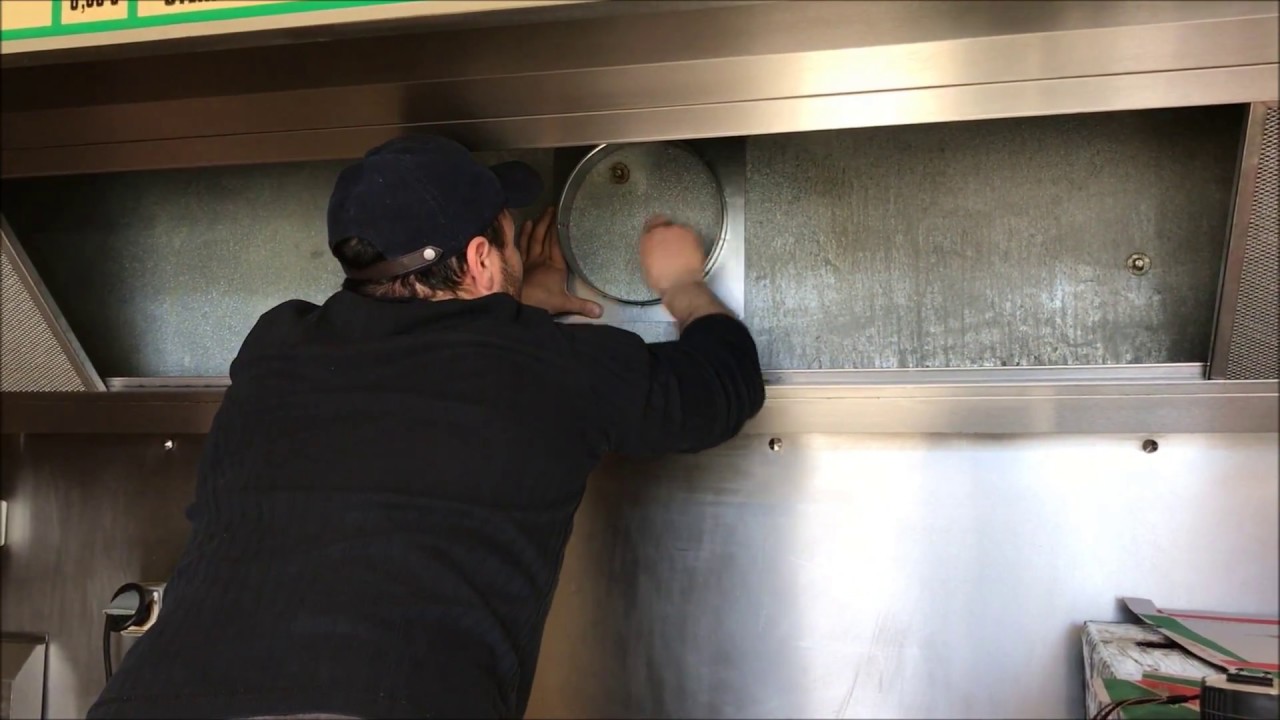 COMMENT POSER UN FILTRE A GRAISSE CAISSON CHARBON MOTEUR DE HOTTE ET RÉSEAU DE DÉSENFUMAGE