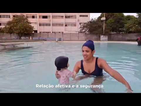 NATAÇÃO PARA BEBÊS: AULA PARA BEBÊS DE 6 MESES A 36 MESES.