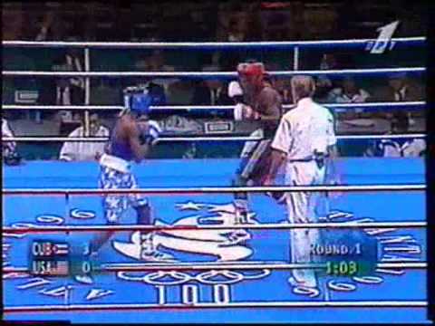 Floyd Mayweather Jr (USA)  vs Lorenzo Aragon (CUBA) Pt.1\2