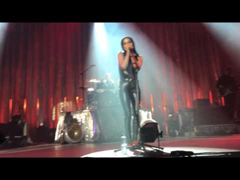 "Caroline's Intro" and "I Do What I Like" by The Corrs Live in Cardiff