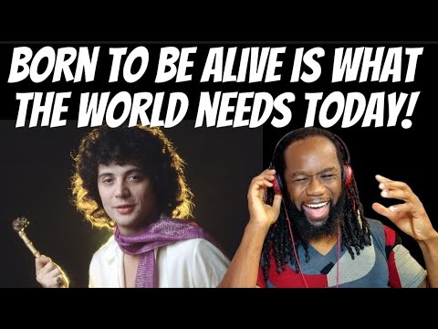 PATRICK HERNANDEZ Born to be alive REACTION - Wow! This song will wake up the d e a d! First hearing