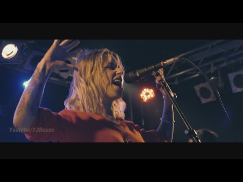 Gin Wigmore (live) "New Rush" @Berlin Oct 11, 2015
