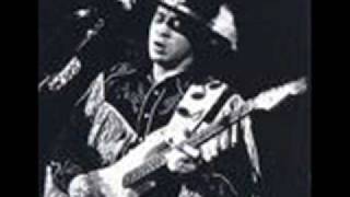 Stevie Ray Vaughan - 03 - Lookin&#39; Out My Window - Philadelphia Blues (Bootleg) RARE