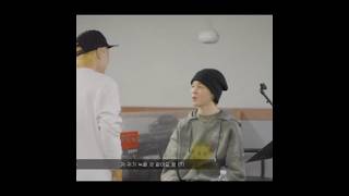 Download lagu can't blame TAEYANG 🤣 it's JIMIN effect🤣 #jimin #taeyang #vibe #shorts #btsshorts #viral #mv mp3