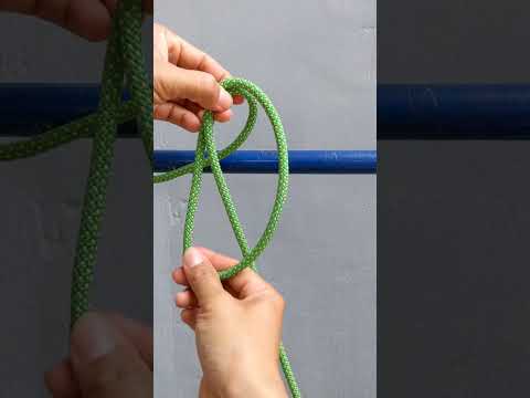 Very Simple/ A Common Loop Knot.