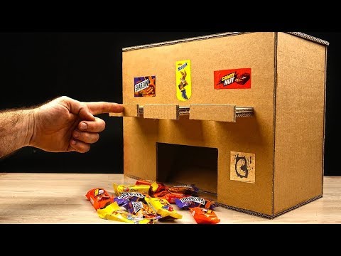 Как сделать КРУТОЙ АВТОМАТ для выдачи ШОКОЛАДНЫХ КОНФЕТ своими руками
