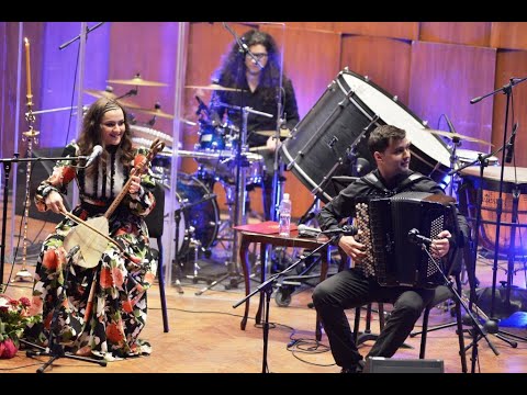 Bojana & Nikola Pekovic - Deda i unuk  - (LIVE) - (Kolarac hall 2018)