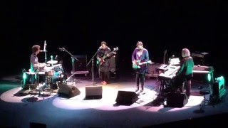 Me&#39;shell Ndegeocello - Tom