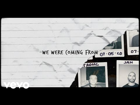 Tadhg Daly - We never should have been lovers (Lyric Video)