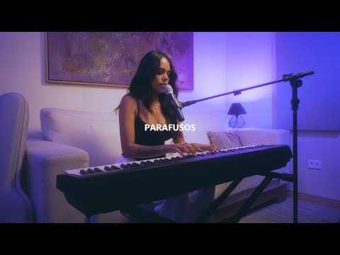 Parafusos - Sabrina Lopes