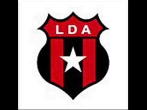 "Desde Alajuela" Barra: La 12 • Club: Alajuelense