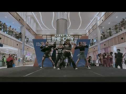 BLACKPINK - 'PRETTY SAVAGE' Dance Cover by AVENGIRLS