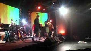 Mimi Burns Band Amazing Grace with bagpipes