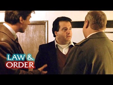 Law & Order - Nobody Plays With the Mafia